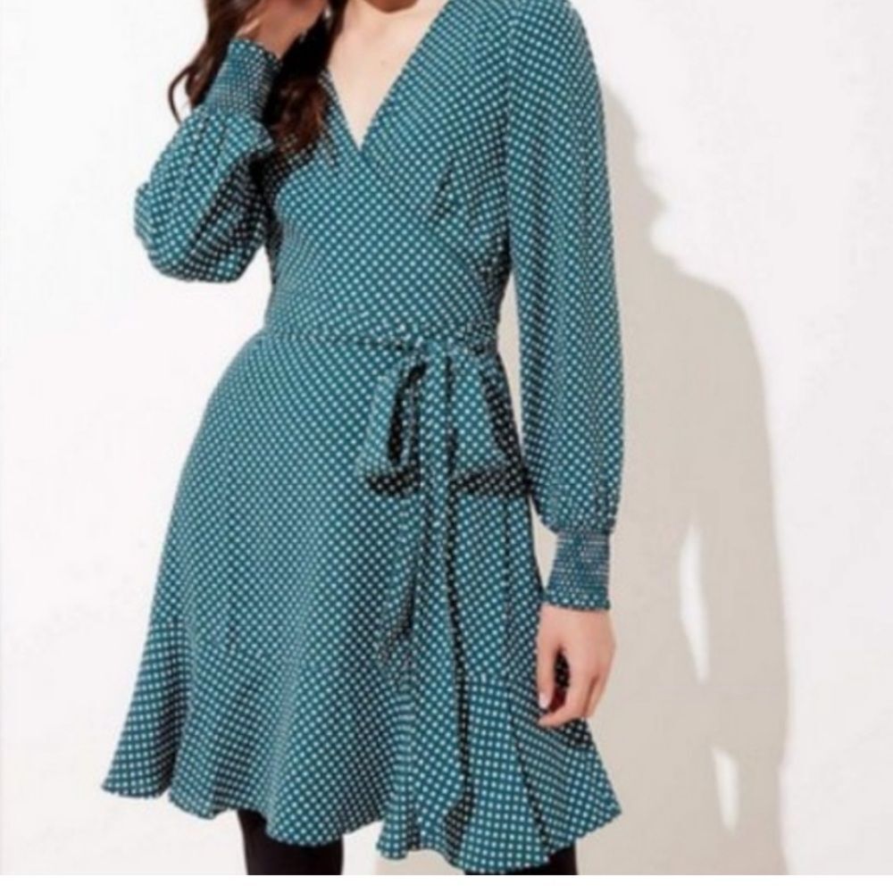 LOFT Polka Dot Wrap Mini Dress sz 14 Green/White Long Sleeves Boho Ruffle Hem